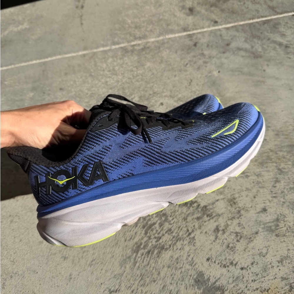 Women’s Hoka Clifton 9 - Picture 3 of 5